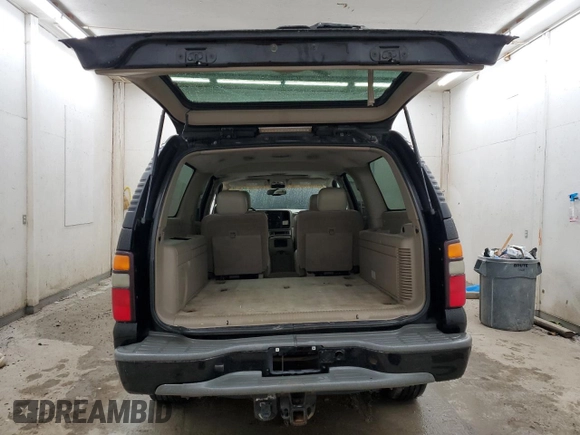2004 Chevrolet Suburban LS with VIN 3GNFK16Z64G170047, listed as a Copart auction lot 47558715 with 354,802 mi miles and Salvage Title. Bid and sale history available at carsss.com. Image 6.