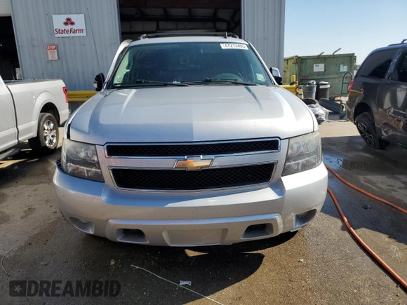 2011 Chevrolet Avalanche LS with VIN 3GNMCEE0XBG121414, listed as a Copart auction lot 47213405 with 143,289 mi miles and Salvage Title. Bid and sale history available at carsss.com. Image 5.