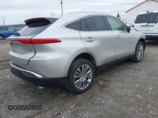 2022 Toyota Venza LE with VIN JTEAAAAH3NJ114681, listed as a IAAI auction lot 41897551 with 41,127 mi miles. Bid and sale history available at carsss.com. Image 4.
