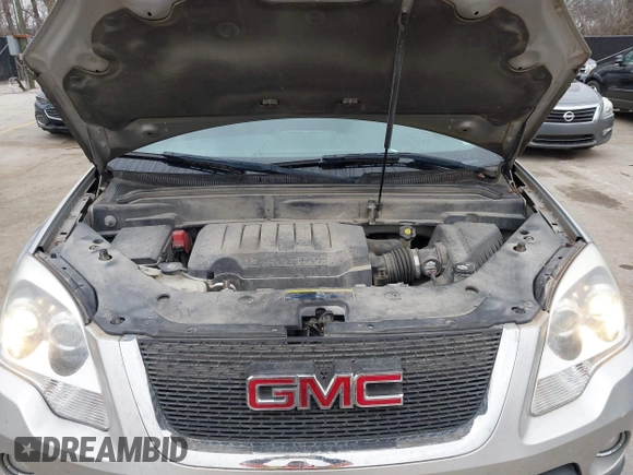2008 GMC Acadia SLE1 with VIN 1GKEV13728J162101, listed as a IAAI auction lot 41810815 with 122,172 mi miles. Bid and sale history available at carsss.com. Image 10.
