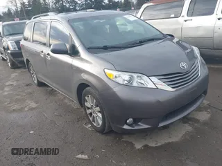 2017 Toyota Sienna XLE with VIN 5TDDZ3DC4HS160419, listed as a IAAI auction lot 41633767 with 84,888 mi miles and . Bid and sale history available at carsss.com. Image 1.