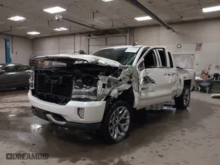 2018 Chevrolet Silverado 1500 LTZ with VIN 3GCUKSEJ5JG322476, listed as a IAAI auction lot 41393943 with 83,141 mi miles. Bid and sale history available at carsss.com. Image 19.