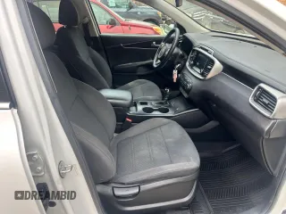 2018 Kia Sorento LX with VIN 5XYPGDA30JG347351, listed as a Copart auction lot 54516085 with 134,258 mi miles and Clean Title. Bid and sale history available at carsss.com. Image 5.