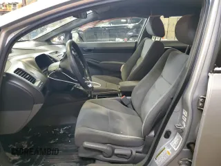 2010 Honda Civic z VIN 2HGFA1F23AH041808, wystawiony jako Copart lot #44968965 z przebiegiem 188 007 mil mil oraz Szkoda całkowita • Salvage title. Historia ofert i sprzedaży dostępna na DreamBid. Obrazek 7.