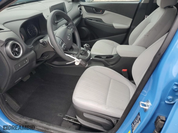 2022 Hyundai Kona SEL with VIN KM8K62AB0NU761786, listed as a Copart auction lot 84078254 with 10,654 mi miles and Salvage Title. Bid and sale history available at carsss.com. Image 7.