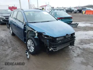 2016 Volkswagen Golf SportWagen TSI S with VIN 3VWC17AUXGM514723, listed as a IAAI auction lot 41419838 with 79,745 mi miles. Bid and sale history available at carsss.com. Image 6.