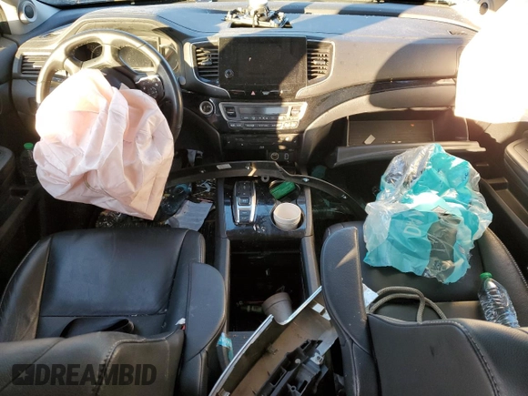 2020 Honda Pilot Touring 8-Passenger with VIN 5FNYF5H98LB007964, listed as a Copart auction lot 88583315 with 83,786 mi miles and Salvage Title. Bid and sale history available at DreamBid. Image 8.