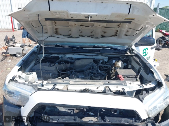 2018 Toyota Tacoma SR with VIN 5TFRX5GNXJX109804, listed as a IAAI auction lot 42055457 with 111,522 mi miles and . Bid and sale history available at DreamBid. Image 10.