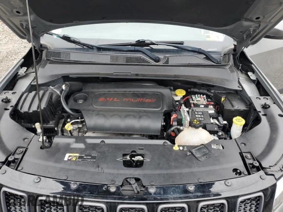 2021 Jeep Compass Trailhawk with VIN 3C4NJDDB2MT566157, listed as a Copart auction lot 51652255 with 47,284 mi miles and Salvage title. Bid and sale history available at DreamBid. Image 12.