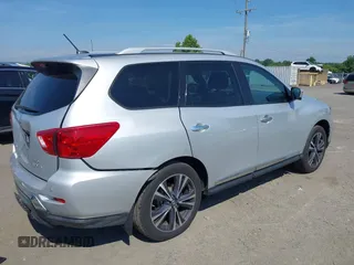 2018 Nissan Pathfinder SL with VIN 5N1DR2MMXJC631379, listed as a IAAI auction lot 42585871 with 92,610 mi miles and . Bid and sale history available at DreamBid. Image 4.