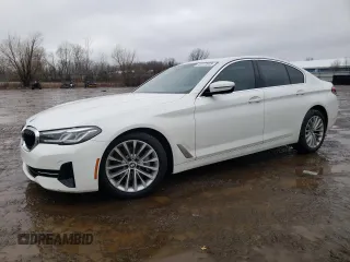 2022 BMW 5 Series 530i xDrive with VIN WBA13BJ07NCH68277, listed as a Copart auction lot 44172635 with 38,282 mi miles and Salvage Title. Bid and sale history available at carsss.com. Image 1.