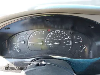 2000 Ford Ranger XL z VIN 1FTYR14C5YTB09793, wystawiony jako IAAI lot #41939556 z przebiegiem 124 883 mil mil oraz . Historia ofert i sprzedaży dostępna na DreamBid. Obrazek 7.