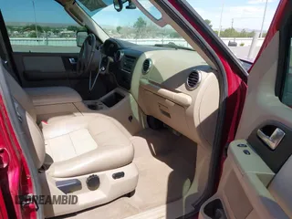 2004 Ford Expedition Eddie Bauer с VIN 1FMFU18L54LB25563, выставлен на аукционе IAAI как лот 42234421 с пробегом 257 975 миль миль и . История ставок и продаж доступна на DreamBid. Изображение 5.