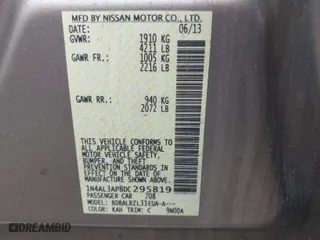 2013 Nissan Altima 2.5 S with VIN 1N4AL3AP8DC295819, listed as a IAAI auction lot 42091322 with 196,220 mi miles. Bid and sale history available at carsss.com. Image 9.