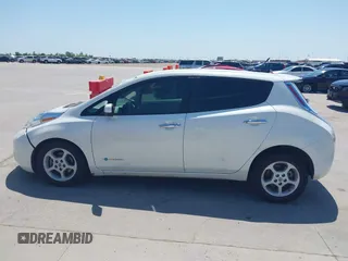 2013 Nissan LEAF SL z VIN 1N4AZ0CP8DC413085, wystawiony jako IAAI lot #42029432 z przebiegiem 62 076 mil mil oraz . Historia ofert i sprzedaży dostępna na DreamBid. Obrazek 14.