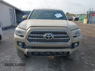 2017 Toyota Tacoma SR5 with VIN 5TFCZ5AN7HX097307, listed as a IAAI auction lot 42337528 with 98,000 mi miles and . Bid and sale history available at DreamBid. Image 12.