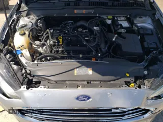2020 Ford Fusion SE with VIN 3FA6P0HD4LR228218, listed as a Copart auction lot 60694665 with 32,060 mi miles and Non repairable. Bid and sale history available at DreamBid. Image 11.
