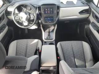 2025 Subaru Forester z VIN JF2SLDACXSH497631, wystawiony jako Copart lot #45651565 z przebiegiem 653 mil mil oraz Szkoda całkowita • Salvage title. Historia ofert i sprzedaży dostępna na DreamBid. Obrazek 8.