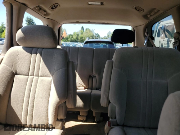2002 Toyota Sienna LE with VIN 4T3ZF13C32U463654, listed as a Copart auction lot 68852404 with 199,094 mi miles and Salvage Title. Bid and sale history available at carsss.com. Image 10.