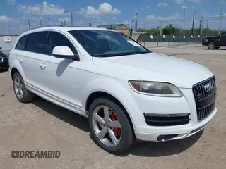 2010 Audi Q7 with VIN WA1CYAFE4AD001672, listed as a IAAI auction lot 42702755 with 161,810 mi miles and . Bid and sale history available at DreamBid. Image 1.