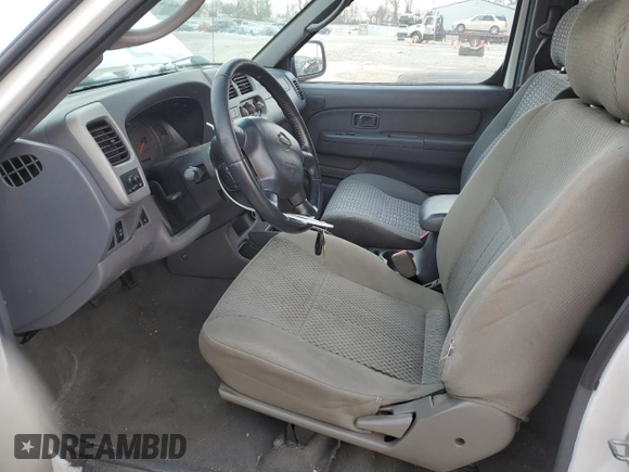2001 Nissan Xterra XE with VIN 5N1ED28T71C595011, listed as a Copart auction lot 83204354 with Not Provided miles and Salvage Title. Bid and sale history available at DreamBid. Image 7.