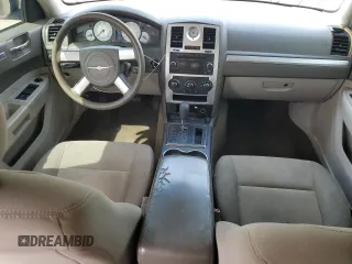 2009 Chrysler 300 LX with VIN 2C3KA43D39H553539, listed as a Copart auction lot 53302985 with 179,834 mi miles and Salvage Title. Bid and sale history available at DreamBid. Image 8.
