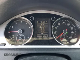 2014 Volkswagen CC Sport with VIN WVWBP7AN8EE507259, listed as a Copart auction lot 50303415 with 113,543 mi miles and Clean Title. Bid and sale history available at carsss.com. Image 9.