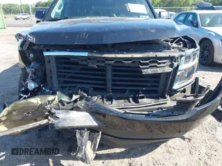 2019 Chevrolet Suburban LS with VIN 1GNSKGKC2KR353977, listed as a IAAI auction lot 42129814 with 85,454 mi miles and . Bid and sale history available at DreamBid. Image 6.