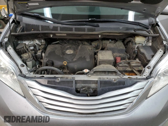 2017 Toyota Sienna LE with VIN 5TDJZ3DC0HS177477, listed as a Copart auction lot 89284545 with 94,598 mi miles and Salvage Title. Bid and sale history available at carsss.com. Image 12.