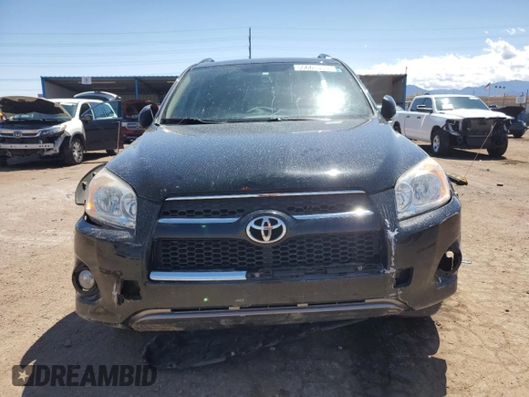 2012 Toyota RAV4 Limited z VIN 2T3DF4DV0CW213527, wystawiony jako Copart lot #55662055 z przebiegiem 91 398 mil mil oraz Szkoda całkowita • Salvage title. Historia ofert i sprzedaży dostępna na DreamBid. Obrazek 5.