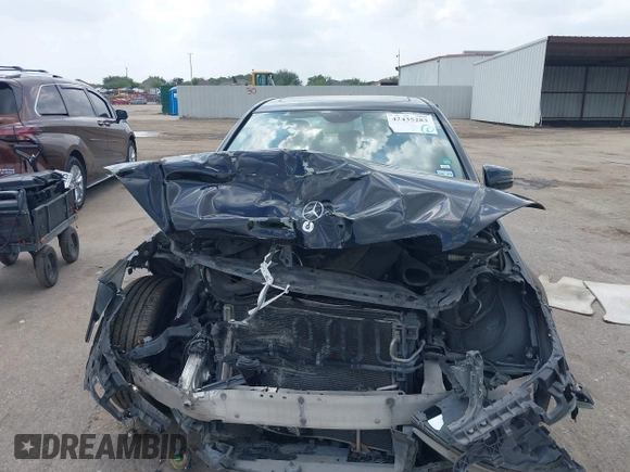 2010 Mercedes-Benz C 300 Sport with VIN WDDGF5EB8AR131278, listed as a IAAI auction lot 42435283 with 238,055 mi miles and . Bid and sale history available at DreamBid. Image 12.