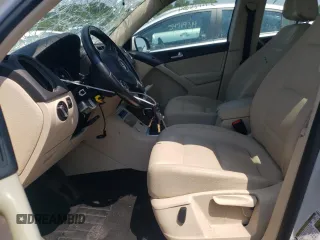2016 Volkswagen Tiguan R-Line with VIN WVGBV7AX1GW593028, listed as a Copart auction lot 57425084 with Not Provided miles and Salvage Title. Bid and sale history available at DreamBid. Image 7.