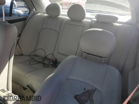 2006 Mercedes-Benz C 230 Sport z VIN WDBRF56H76F742674, wystawiony jako Copart lot #76616404 z przebiegiem Nie podano mil oraz Szkoda całkowita • Salvage title. Historia ofert i sprzedaży dostępna na DreamBid. Obrazek 10.