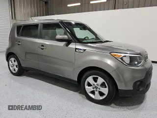 2019 Kia Soul with VIN KNDJN2A21K7690384, listed as a Copart auction lot 52877495 with 103,272 mi miles and Clean Title. Bid and sale history available at DreamBid. Image 4.