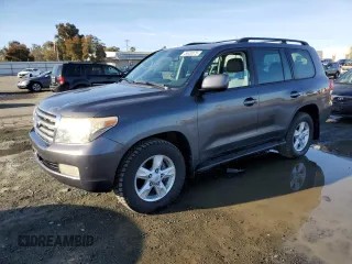 2008 Toyota Land Cruiser with VIN JTMHY05J684000957, listed as a Copart auction lot 49620075 with 157,547 mi miles and Salvage Title. Bid and sale history available at carsss.com. Image 1.