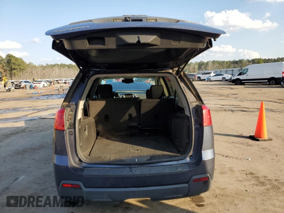 2013 GMC Terrain SLE with VIN 2GKALMEK2D6282656, listed as a Copart auction lot 44372315 with 237,952 mi miles and Salvage Title. Bid and sale history available at carsss.com. Image 6.