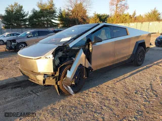 2024 Tesla Cybertruck with VIN 7G2CEHED7RA015449, listed as a IAAI auction lot 40761545 with 9,329 mi miles. Bid and sale history available at carsss.com. Image 2.