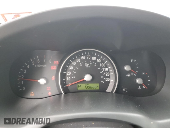 2009 Kia Sedona LX with VIN KNDMB233296320041, listed as a Copart auction lot 44970205 with 139,886 mi miles and Salvage Title. Bid and sale history available at carsss.com. Image 9.
