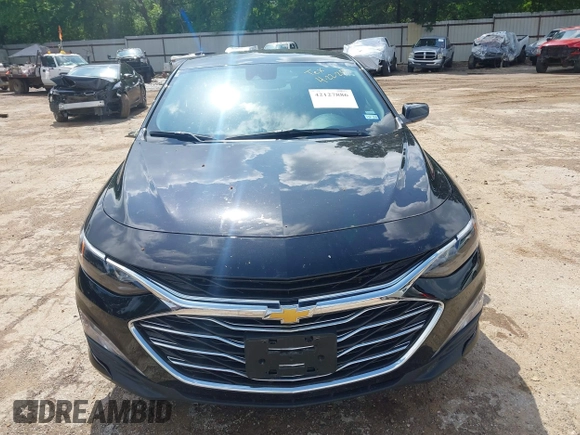 2025 Chevrolet Malibu LT with VIN 1G1ZD5ST5SF145835, listed as a IAAI auction lot 42127886 with 12,818 mi miles and . Bid and sale history available at DreamBid. Image 12.