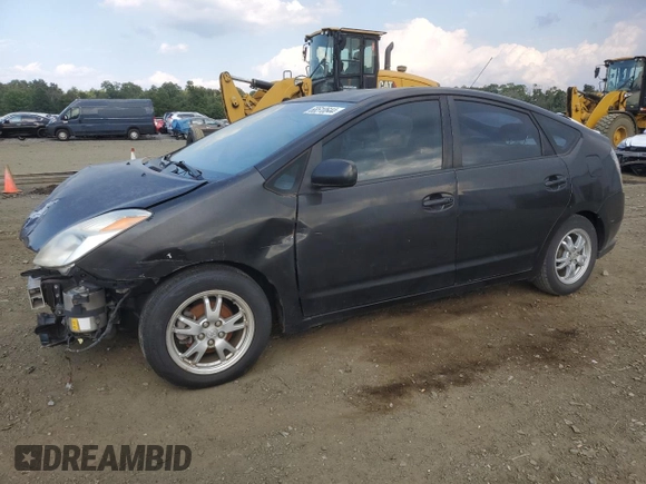 2005 Toyota Prius with VIN JTDKB20U353118938, listed as a Copart auction lot 68510644 with 0 mi miles and Salvage Title. Bid and sale history available at carsss.com. Image 1.