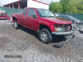 2005 Chevrolet Colorado LS Z71 z VIN 1GCDT196258122275, wystawiony jako IAAI lot #42241504 z przebiegiem 125 998 mil mil oraz . Historia ofert i sprzedaży dostępna na DreamBid. Obrazek 1.