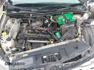 2009 Ford Focus SE z VIN 1FAHP35N19W114402, wystawiony jako IAAI lot #41510501 z przebiegiem Nie podano mil oraz . Historia ofert i sprzedaży dostępna na DreamBid. Obrazek 10.