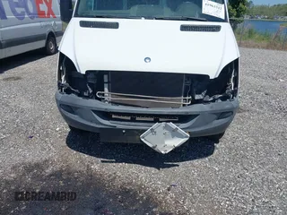 2012 Mercedes-Benz Sprinter Cargo with VIN WD3PE8CB9C5680459, listed as a IAAI auction lot 41963312 with 389,549 mi miles. Bid and sale history available at carsss.com. Image 6.