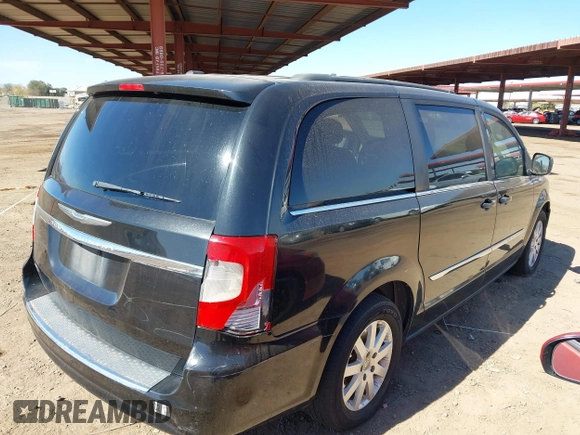 2014 Chrysler Town & Country Touring with VIN 2C4RC1BG4ER242768, listed as a IAAI auction lot 41683104 with 229,954 mi miles and . Bid and sale history available at DreamBid. Image 4.