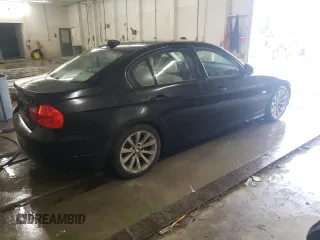 2011 BMW 3 Series 328i with VIN WBAPH7C56BE131427, listed as a Copart auction lot 56002815 with 88,598 mi miles and Salvage title. Bid and sale history available at DreamBid. Image 3.