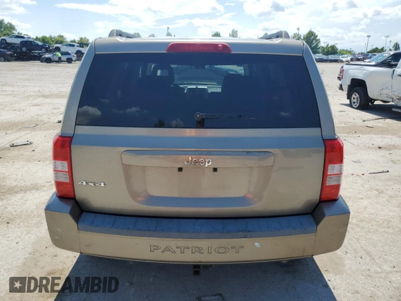 2008 Jeep Patriot Sport with VIN 1J8FF28W08D751027, listed as a Copart auction lot 64052575 with 261,159 mi miles and Clean title. Bid and sale history available at DreamBid. Image 6.