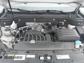2019 Volkswagen Atlas SE z VIN 1V2WR2CA8KC504134, wystawiony jako IAAI lot #41700050 z przebiegiem 97 047 mil mil oraz . Historia ofert i sprzedaży dostępna na DreamBid. Obrazek 10.
