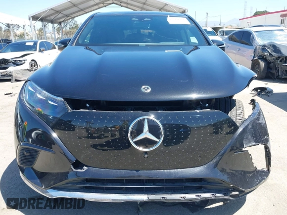 2023 Mercedes-Benz EQS 450+ z VIN 4JGDM2DB2PA029836, wystawiony jako IAAI lot #42310821 z przebiegiem 28 992 mil mil oraz . Historia ofert i sprzedaży dostępna na DreamBid. Obrazek 13.