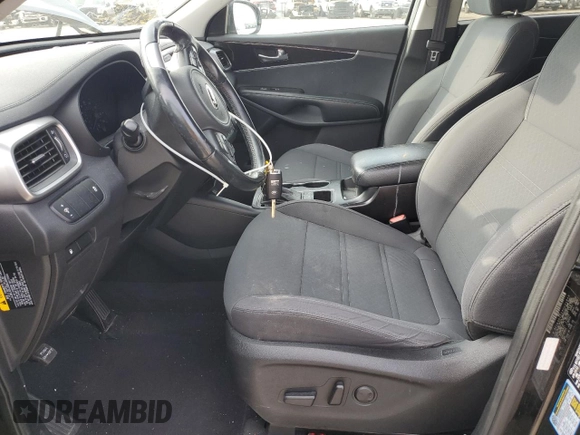 2016 Kia Sorento LX with VIN 5XYPGDA3XGG057840, listed as a Copart auction lot 41378625 with 106,225 mi miles and Salvage Title. Bid and sale history available at carsss.com. Image 7.