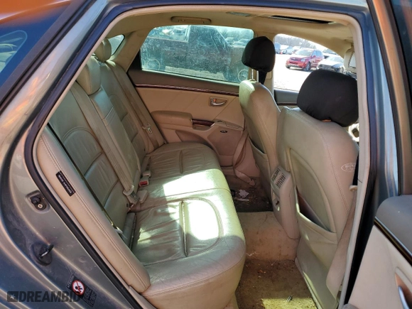 2007 Hyundai Azera SE with VIN KMHFC46F97A160009, listed as a Copart auction lot 42641185 with 265,055 mi miles and Clean Title. Bid and sale history available at carsss.com. Image 11.